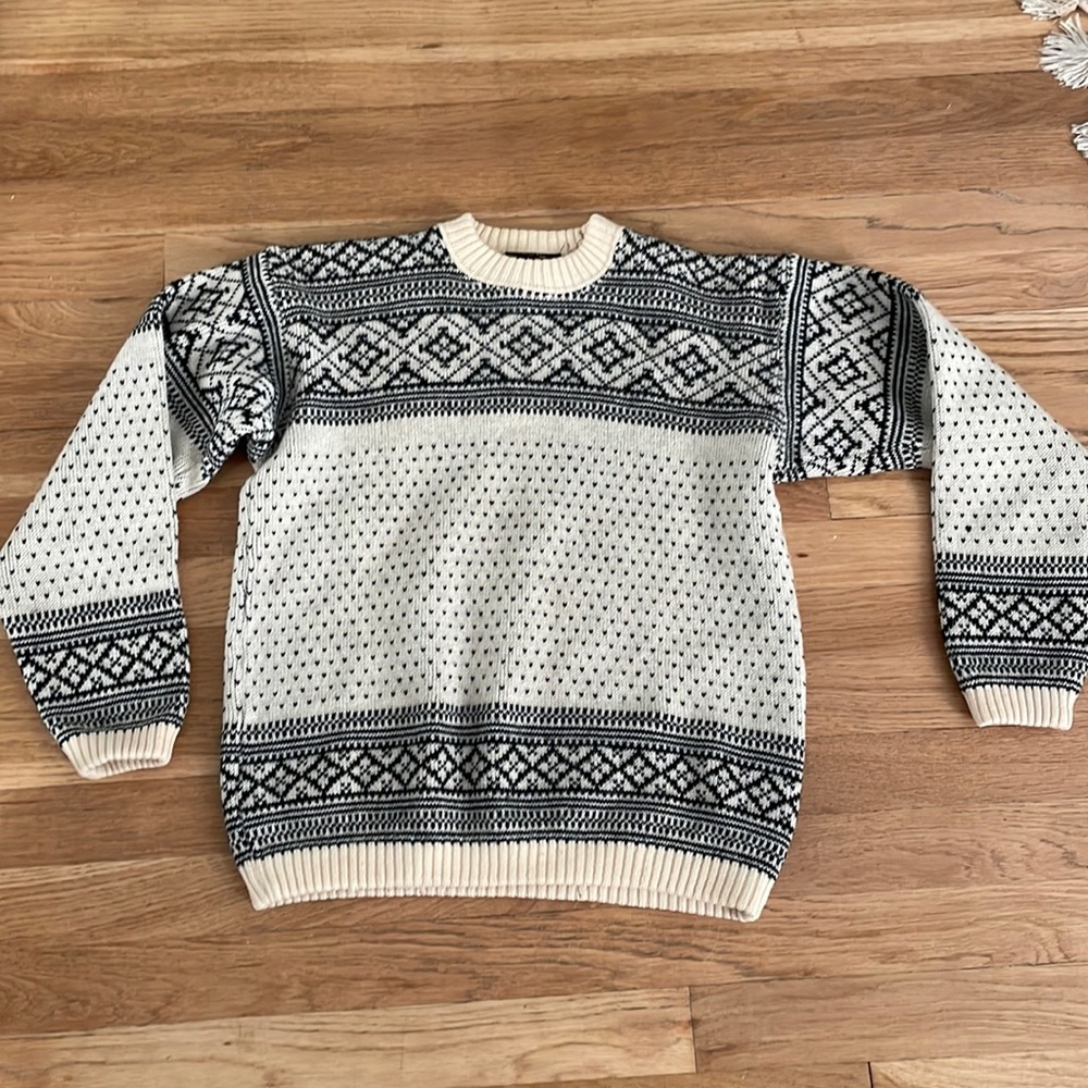 100% wool sweater from Norway